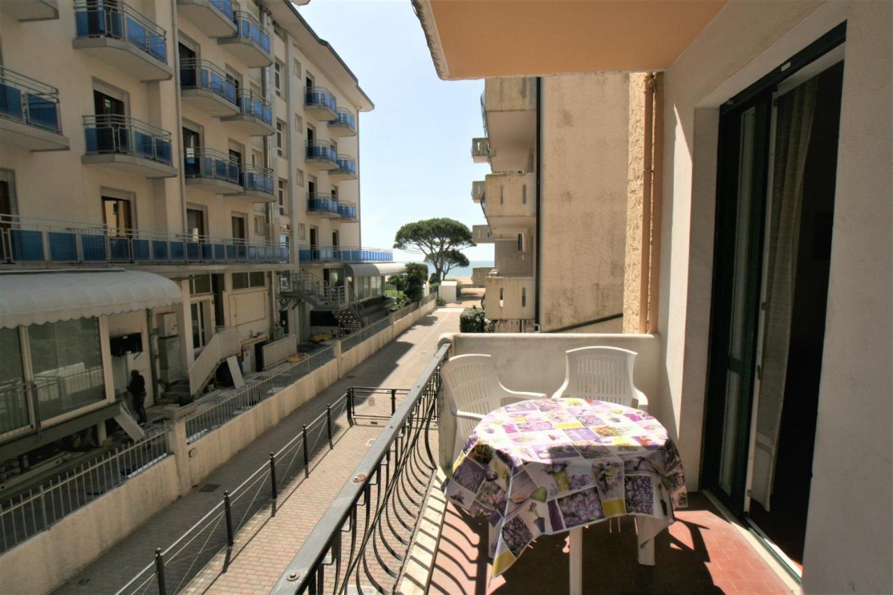 El Palmar Fronte Mare Lido di Jesolo Exterior foto